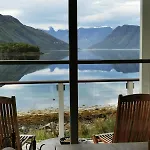 Tatil Evi Henrybu Comfortable House By The Fjord *