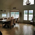 Tatil Evi Henrybu Comfortable House By The Fjord Loppa