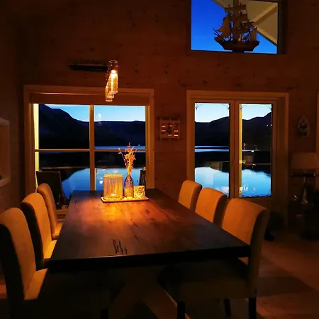 Feriehus Henrybu Comfortable House By The Fjord Loppa
