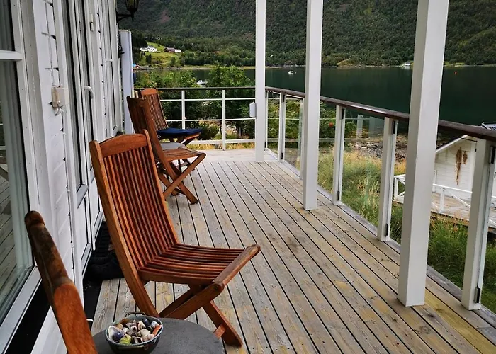 Tatil Evi Henrybu Comfortable House By The Fjord