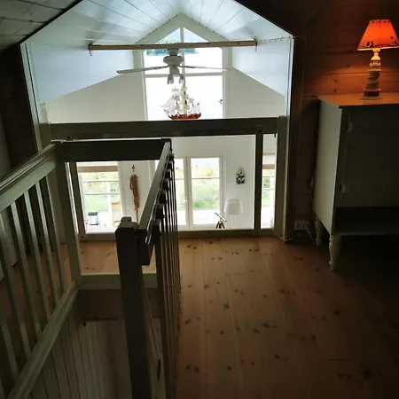 Σπίτι διακοπών Henrybu Comfortable House By The Fjord *